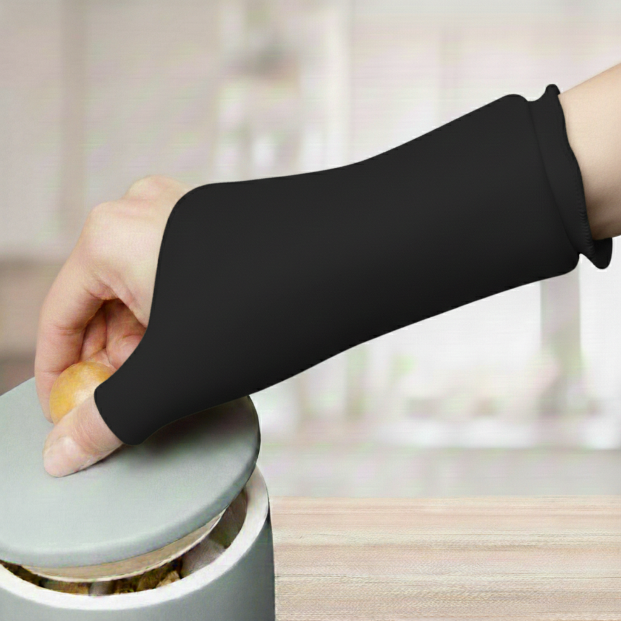 Cooling Compression Sleeve For Thumb & Wrist