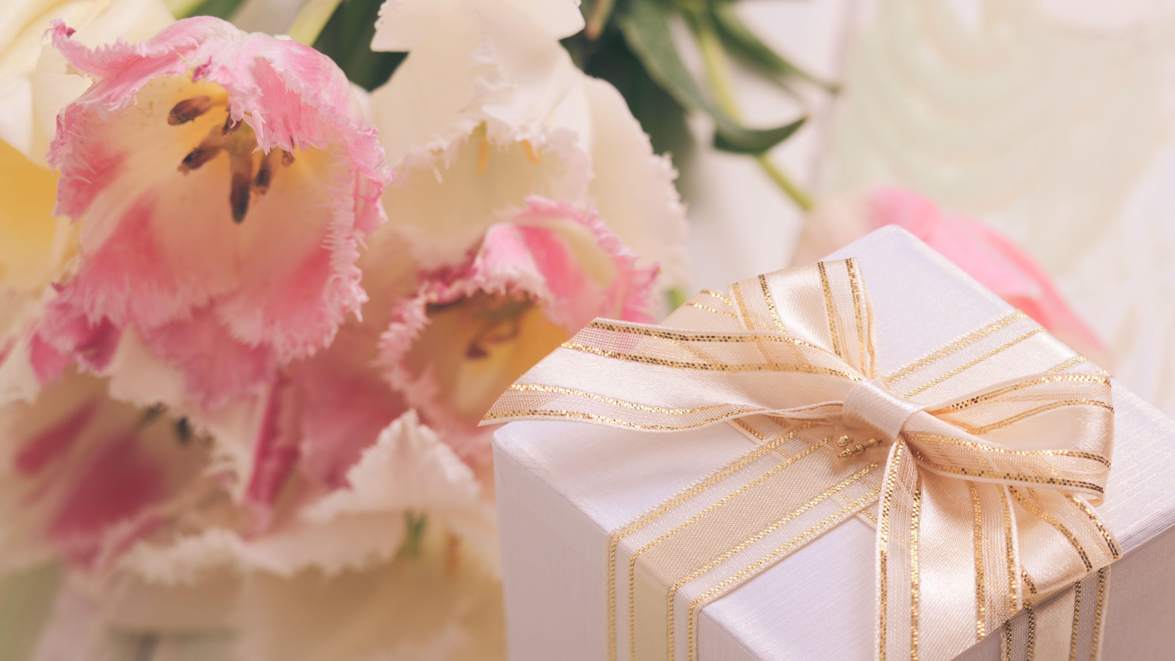 8 Comfort Gifts to Help Moms Feel Better: A Mother’s Day Gift Guide